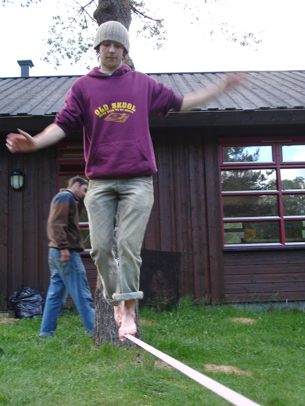 Slacklining it up at Sjoa Adventure